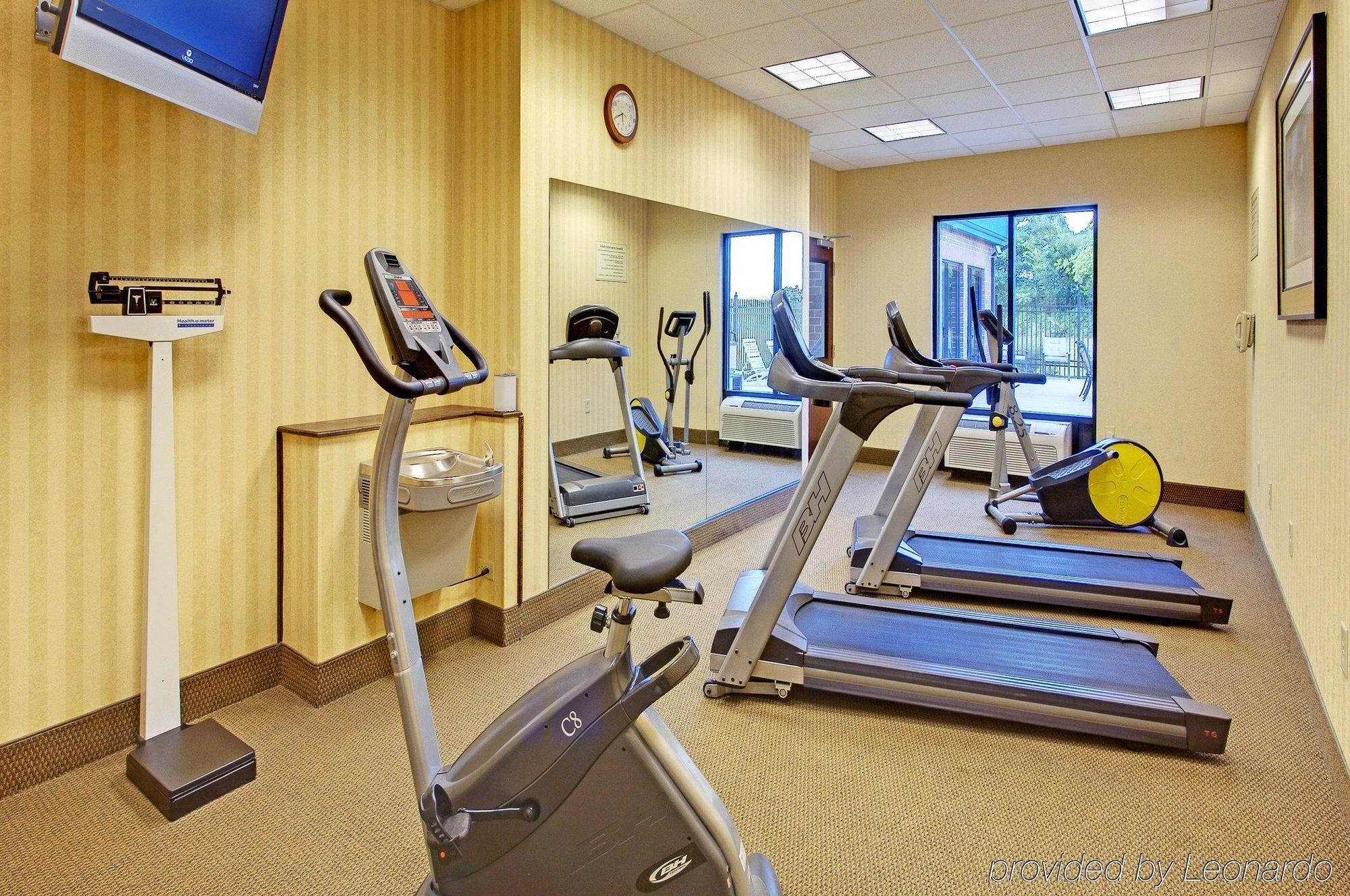Holiday Inn Express & Suites Dyersburg By Ihg Exteriér fotografie