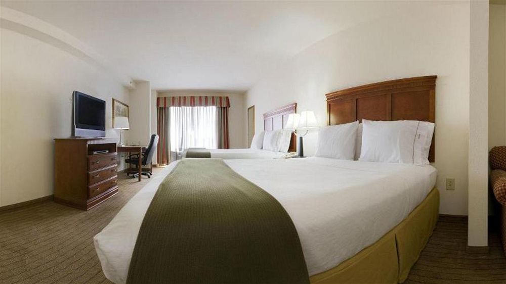 Holiday Inn Express & Suites Dyersburg By Ihg Exteriér fotografie