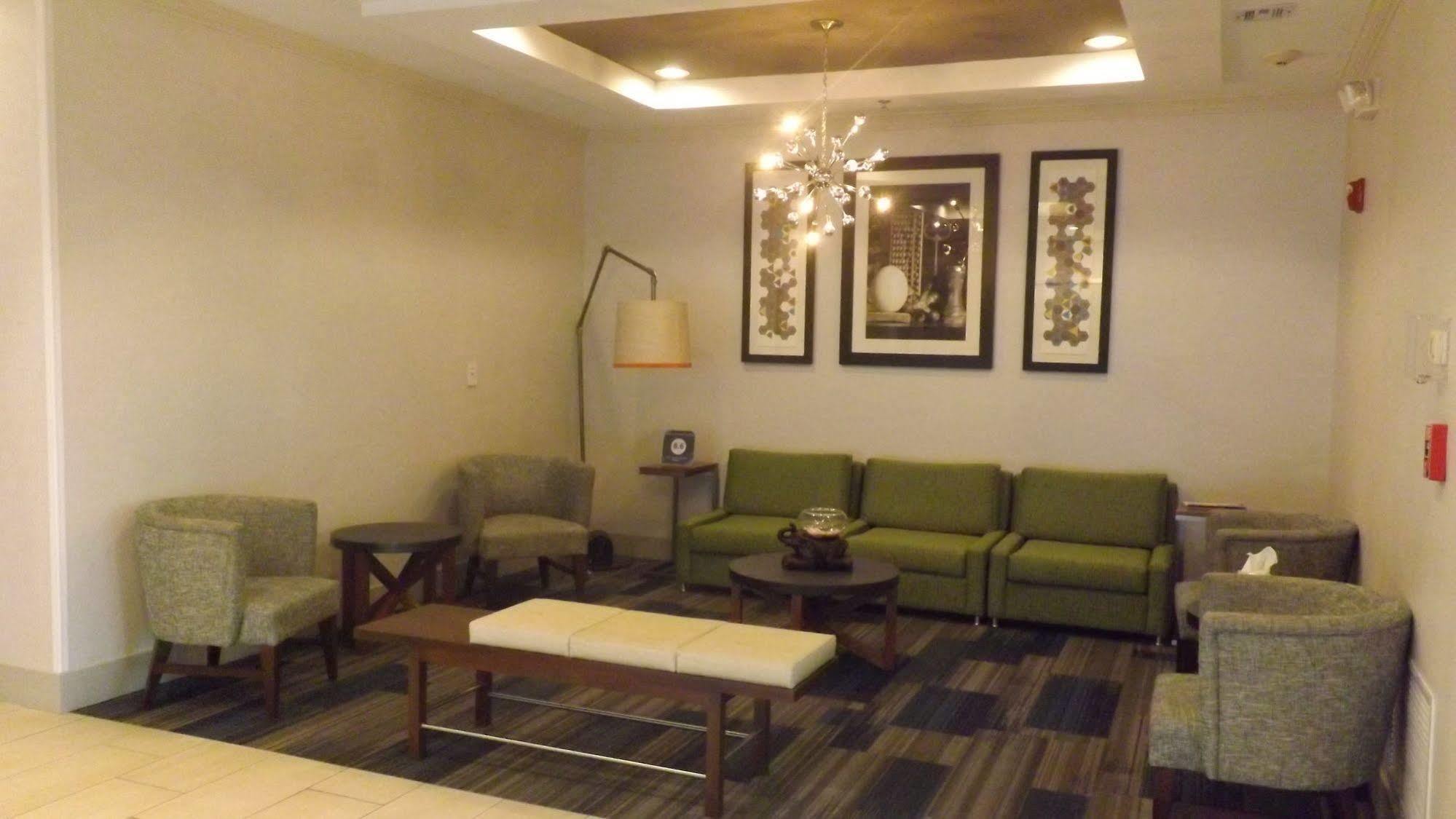 Holiday Inn Express & Suites Dyersburg By Ihg Exteriér fotografie