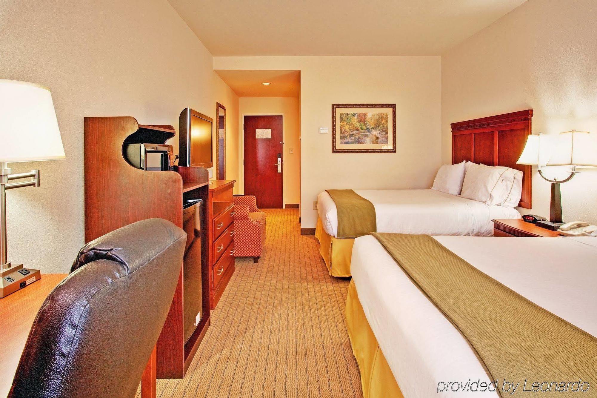 Holiday Inn Express & Suites Dyersburg By Ihg Exteriér fotografie