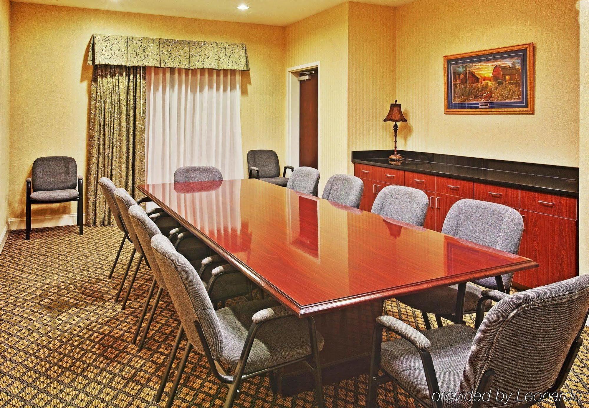 Holiday Inn Express & Suites Dyersburg By Ihg Zařízení fotografie